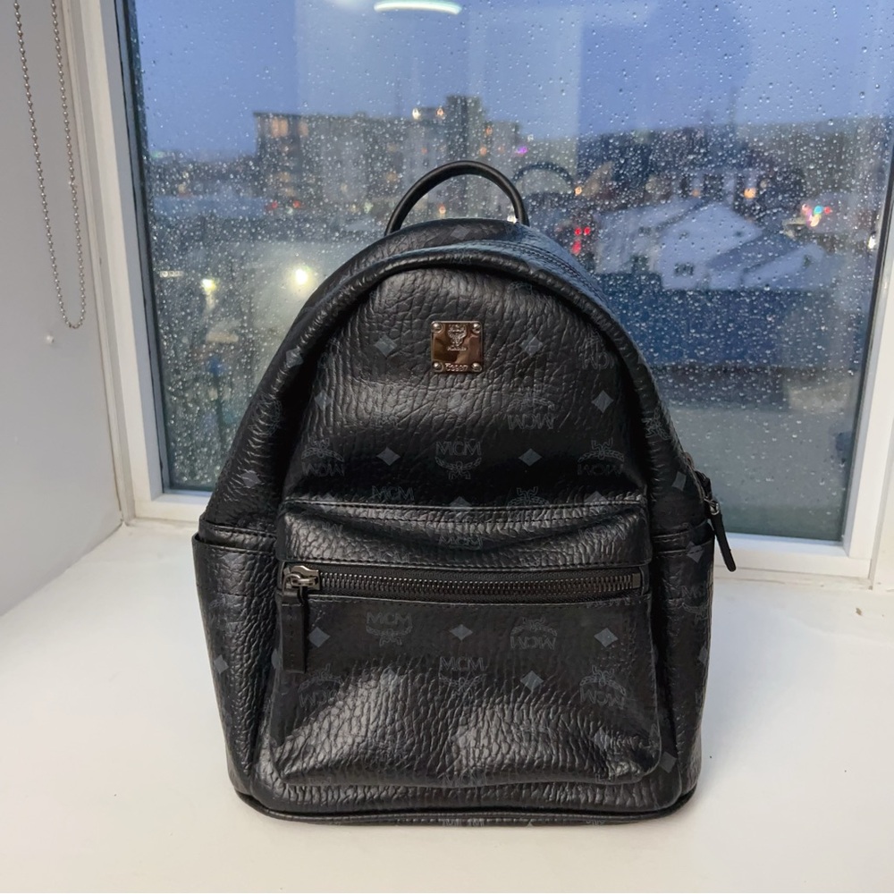 ✨Host Pick✨MCM Visetos Stark Backpack Black